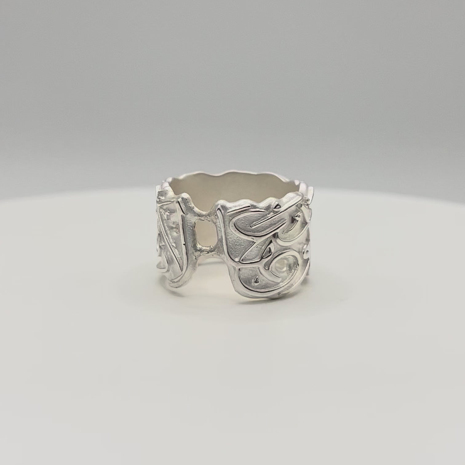 The Resilience Ring (Noor)