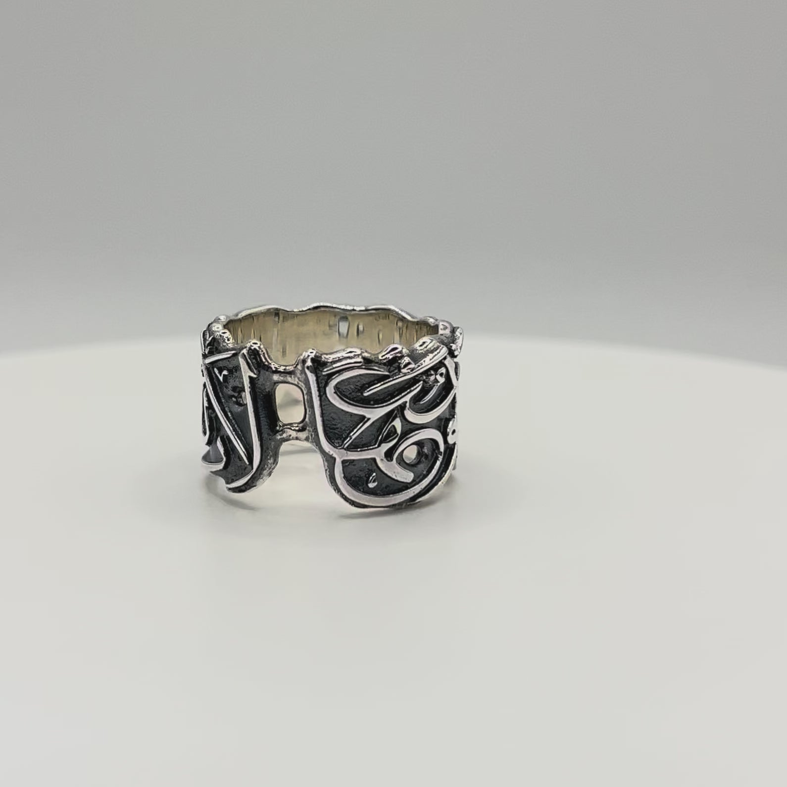 The Resilience Ring (Noir)